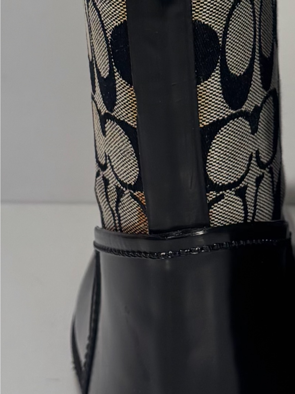 Coach Signature Jacquard Tall Rain Boots Lace Up Black Tan Size 8 - Picture 10 of 10